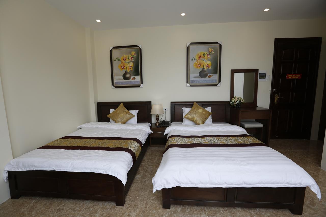Hoang Ngoc Hotel Dong Van  Exterior photo