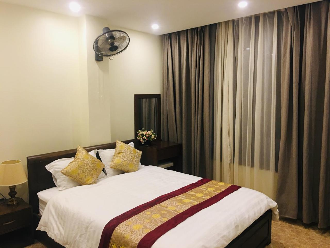 Hoang Ngoc Hotel Dong Van  Exterior photo
