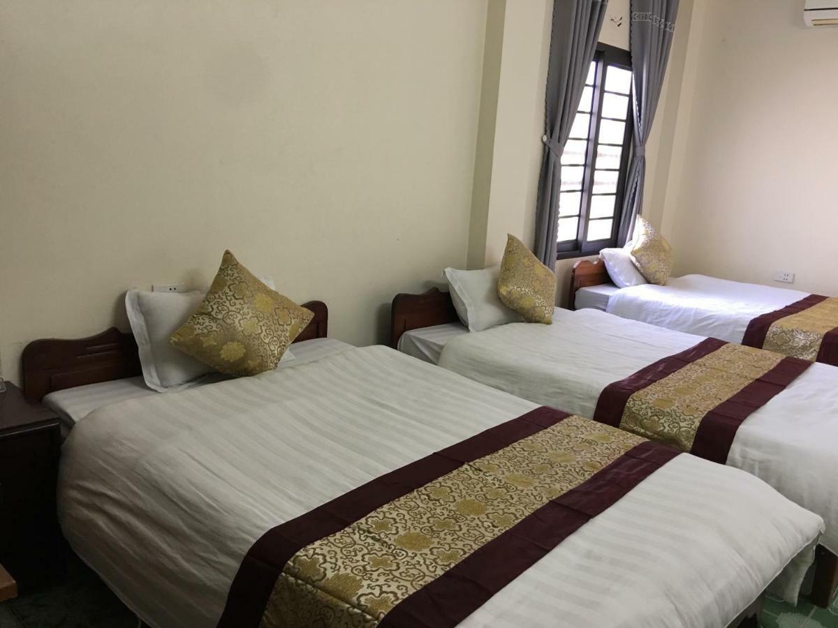Hoang Ngoc Hotel Dong Van  Exterior photo